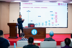 不少听众就大、专业学问难点等方面问题向陈羽